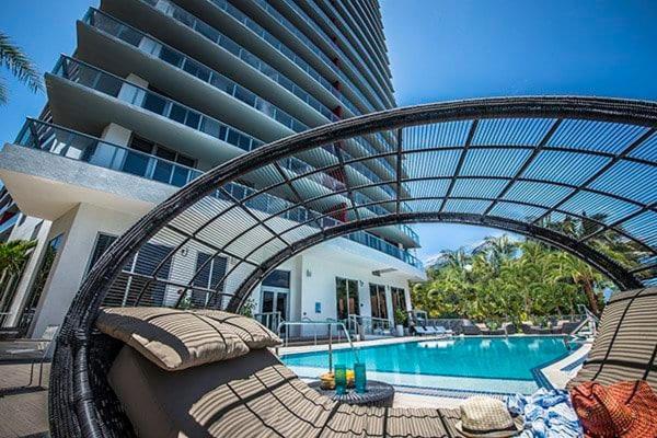 Ocean Views - Pool & Gym - Pet Friendly - Close To Beach ฮาลลันเดลบีช ภายนอก รูปภาพ