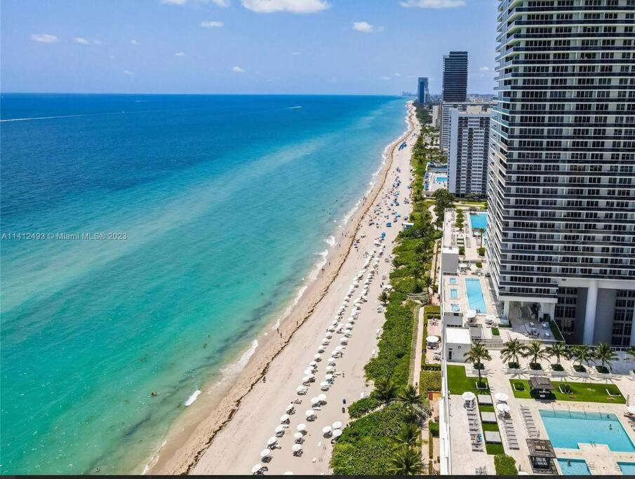 Ocean Views - Pool & Gym - Pet Friendly - Close To Beach ฮาลลันเดลบีช ภายนอก รูปภาพ