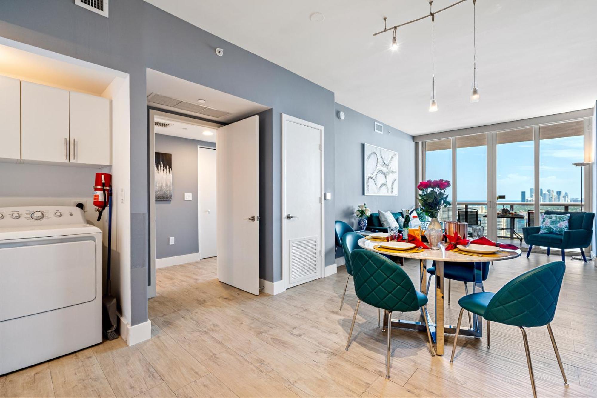 Ocean Views - Pool & Gym - Pet Friendly - Close To Beach ฮาลลันเดลบีช ภายนอก รูปภาพ