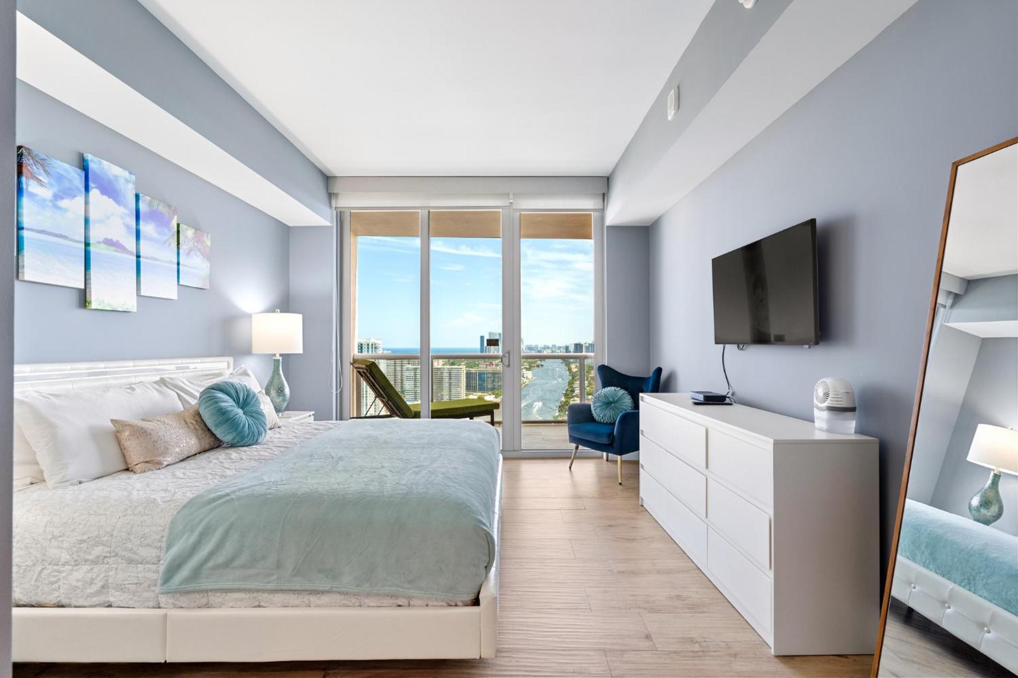 Ocean Views - Pool & Gym - Pet Friendly - Close To Beach ฮาลลันเดลบีช ภายนอก รูปภาพ